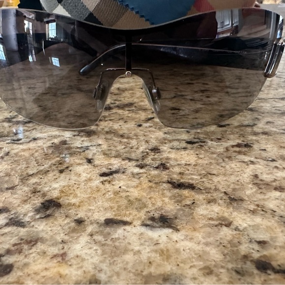Burberry Sunglasses with Case - Picture 9 of 13